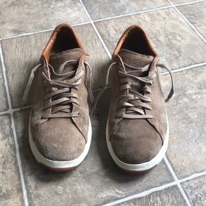 COLE HAAN | suede sneakers